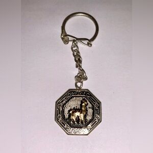 Vintage Hammered Sterling Silver & 18k Gold Applied Figural Llama Keychain 11g